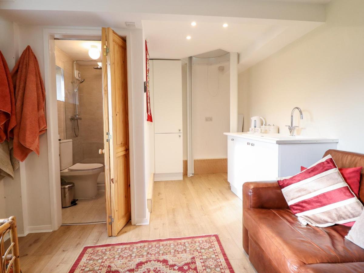 Villa Westoe Hideaway à Llangollen Extérieur photo