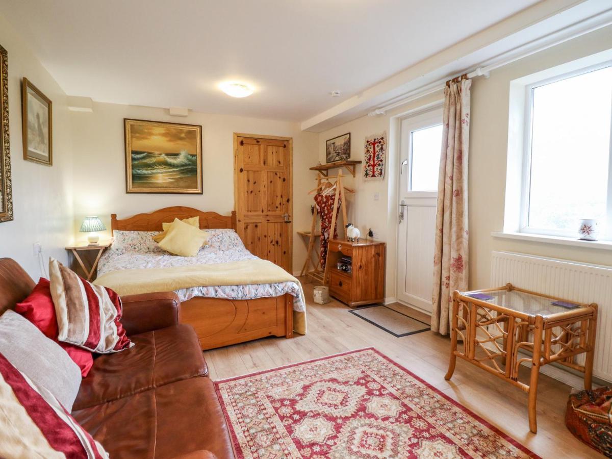 Villa Westoe Hideaway à Llangollen Extérieur photo