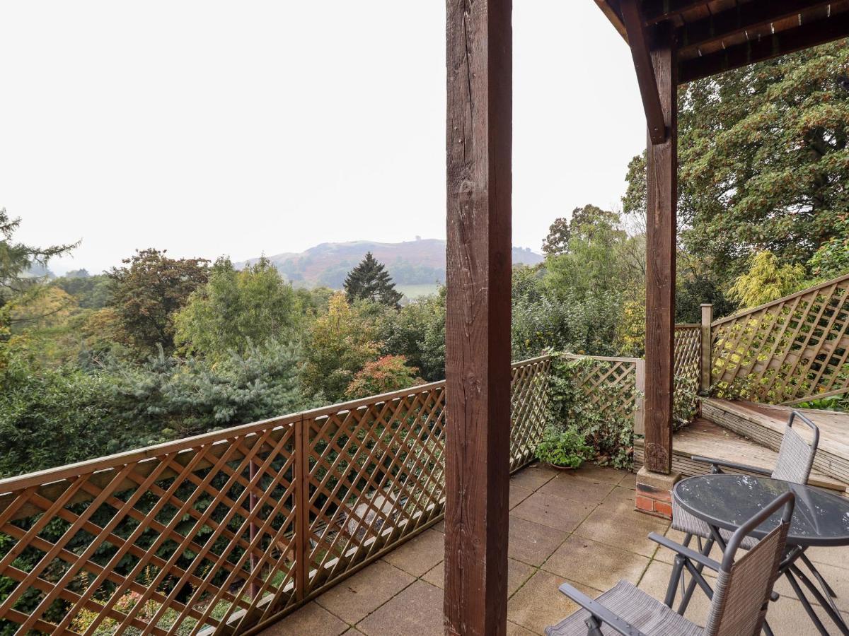 Villa Westoe Hideaway à Llangollen Extérieur photo